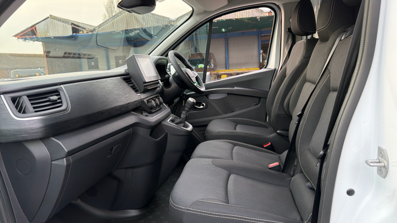 Renault Trafic Lwb Diesel LL30 Blue dCi 150 Extra [Safety] Van